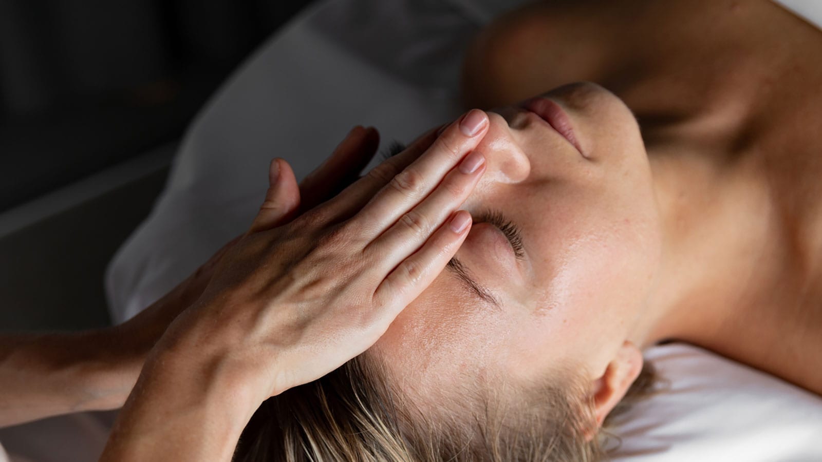 Ansigtsmassage – Slow Beauty Rituals